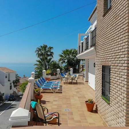 Paradise - El Paraiso