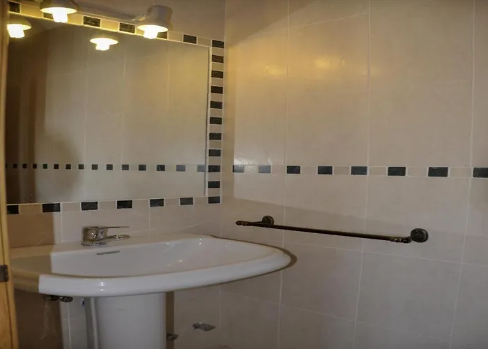 Paradise - El Paraiso *