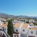 Paradise - El Paraiso *