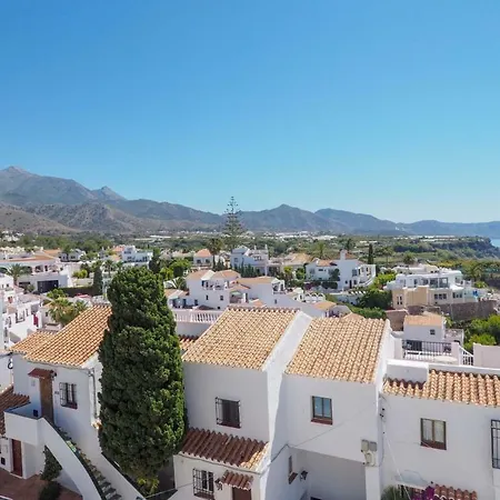 Paradise - El Paraiso *