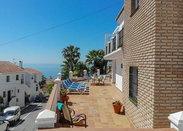 Paradise - El Paraiso